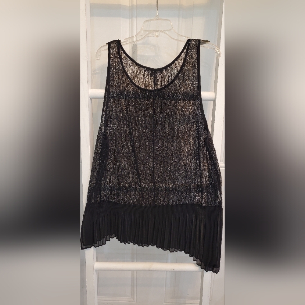 BCBGeneration Sheer Top - Picture 3 of 5